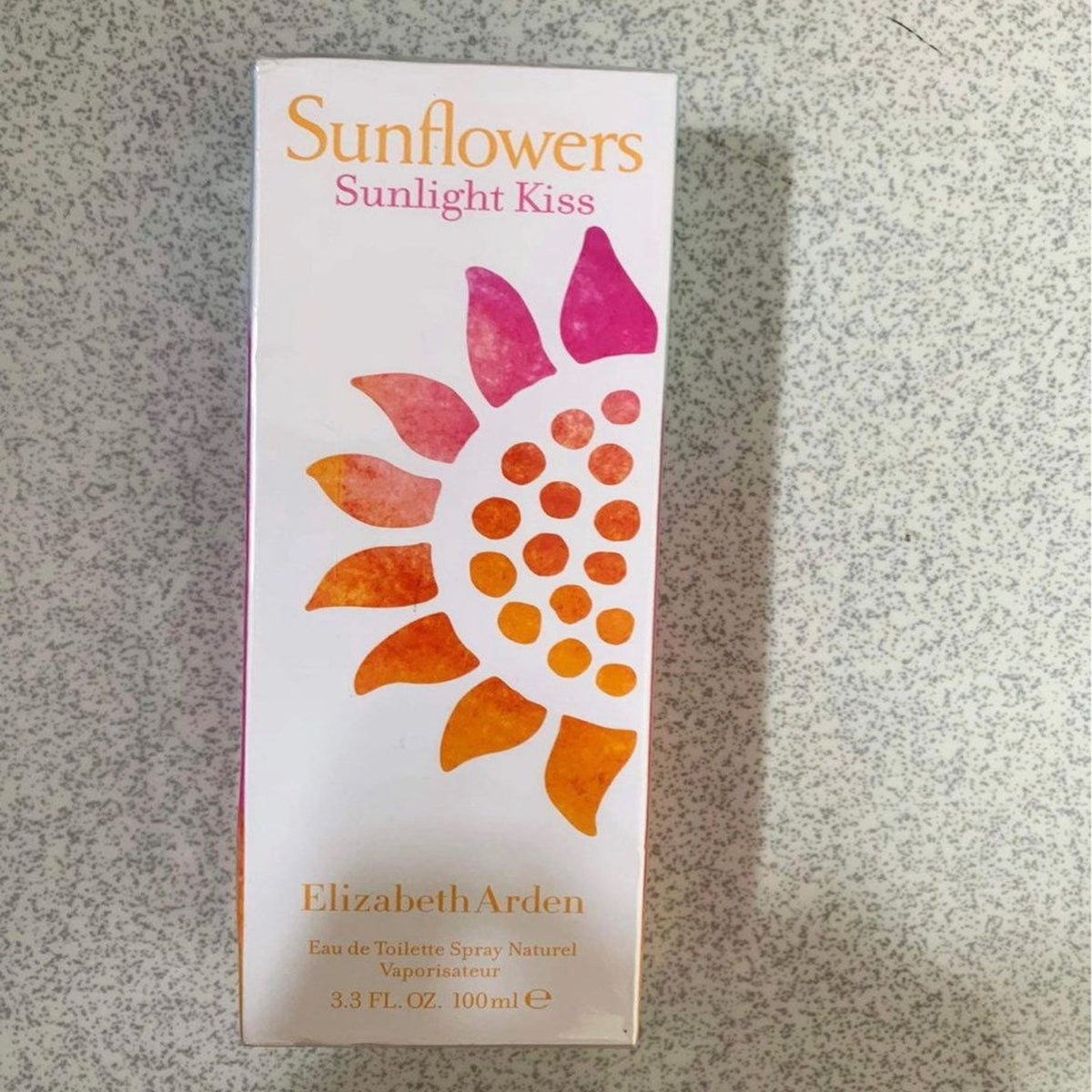 Elizabeth Arden Sunflowers Sunlight Kiss 3.4 oz Eau de Toilette Spray bottle