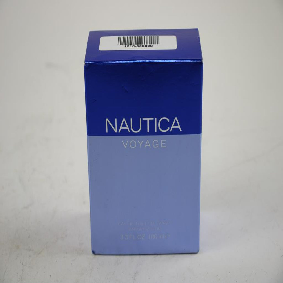 Nautica Voyage 3.4 oz EDT Spray men's cologne bottle